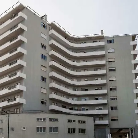 Santa Apolonia 7D - 6 Bedrooms Lisbon Exterior photo