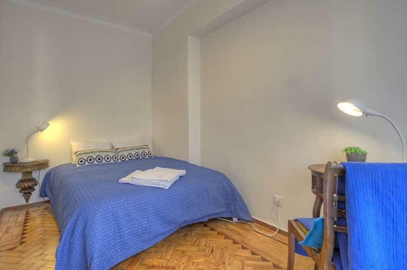 Santa Apolonia 7d - 6 Bedrooms * Lisbon